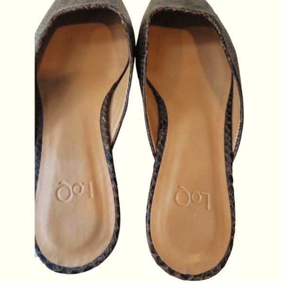 LOQ Brown Snakeskin Mules - Picture 4 of 6